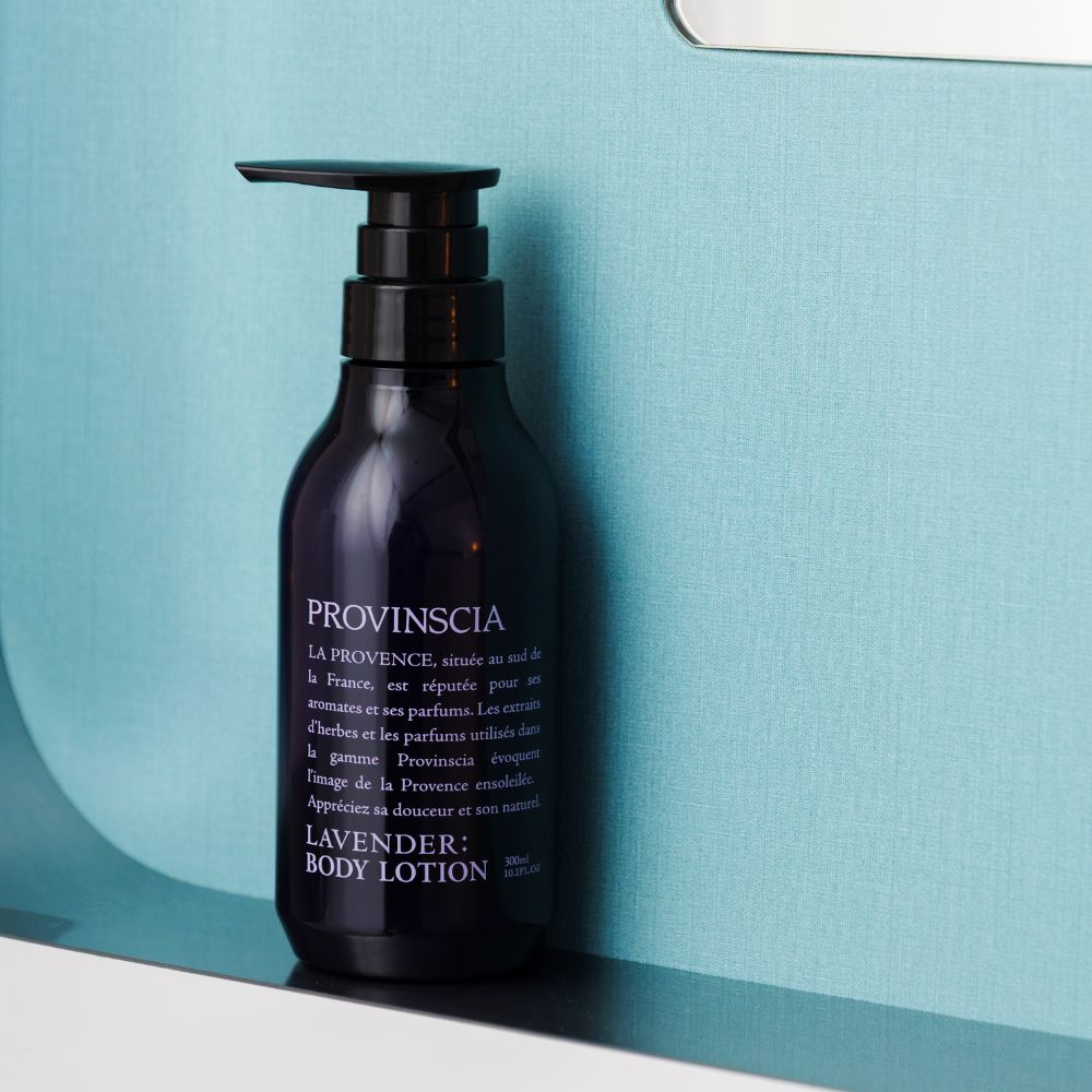 プロバンシア ボディローション（ボトルタイプ）[ラベンダーの香り]