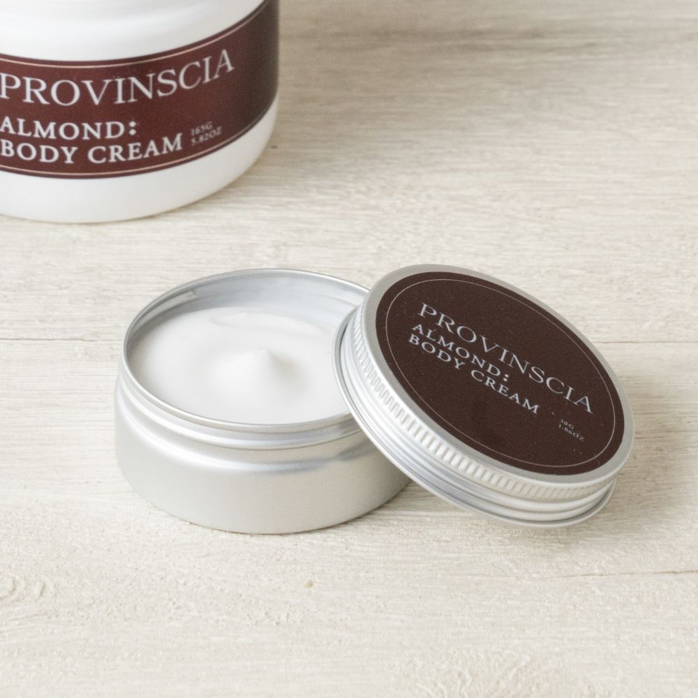 プロバンシア クレンジングバーム [アーモンドの香り]