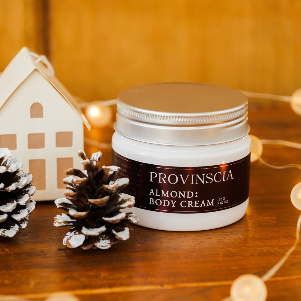 プロバンシア フレグランスボディクリーム(アーモンドの香り)